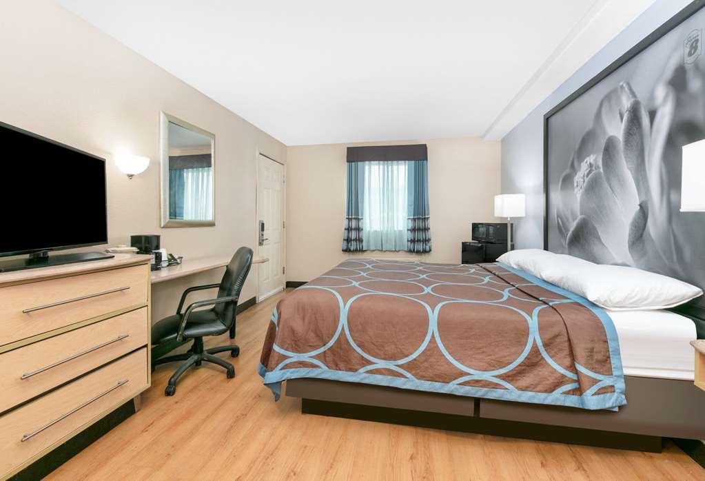 מלון Super 8 By Wyndham New Braunfels I-35 חדר תמונה