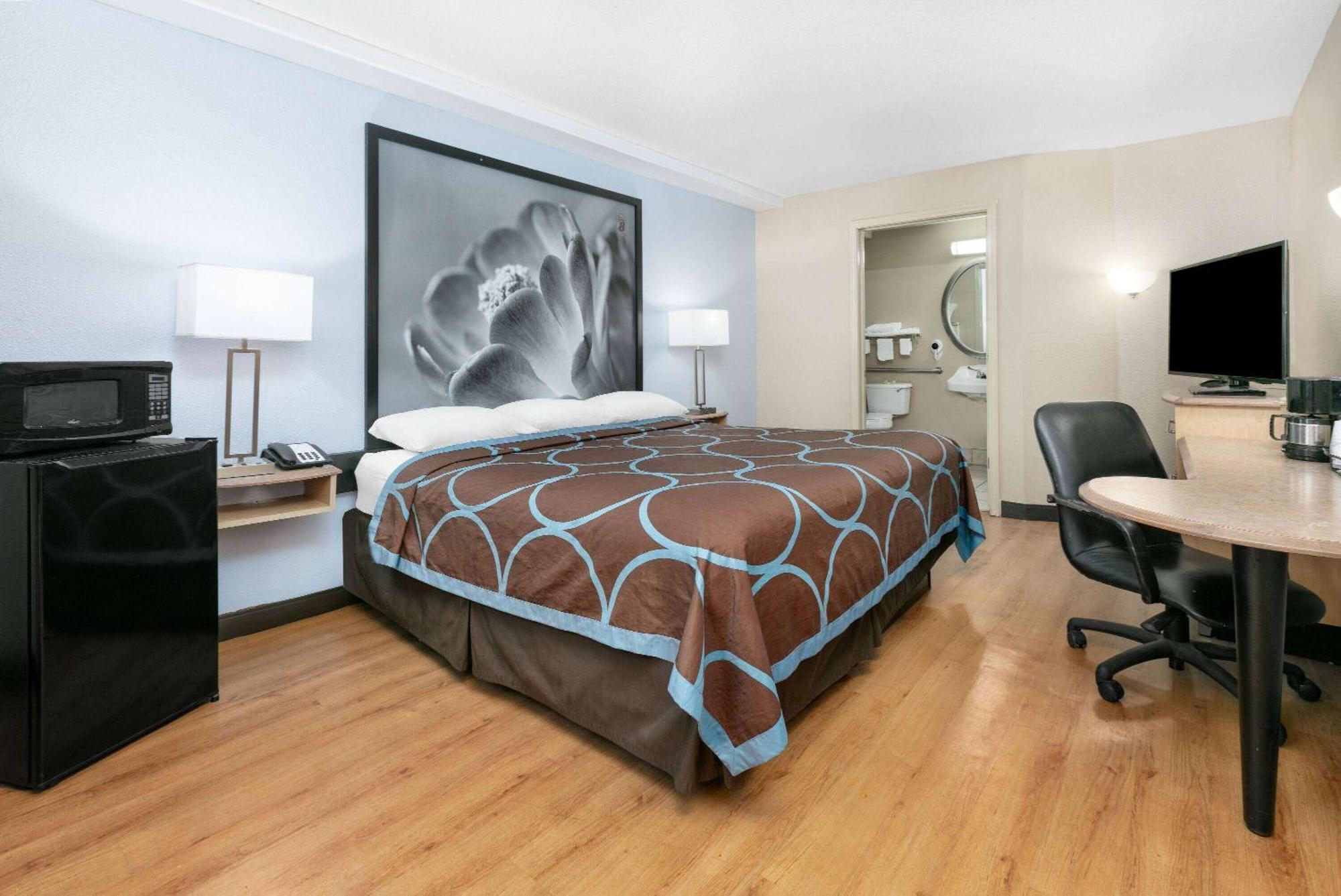 מלון Super 8 By Wyndham New Braunfels I-35 מראה חיצוני תמונה